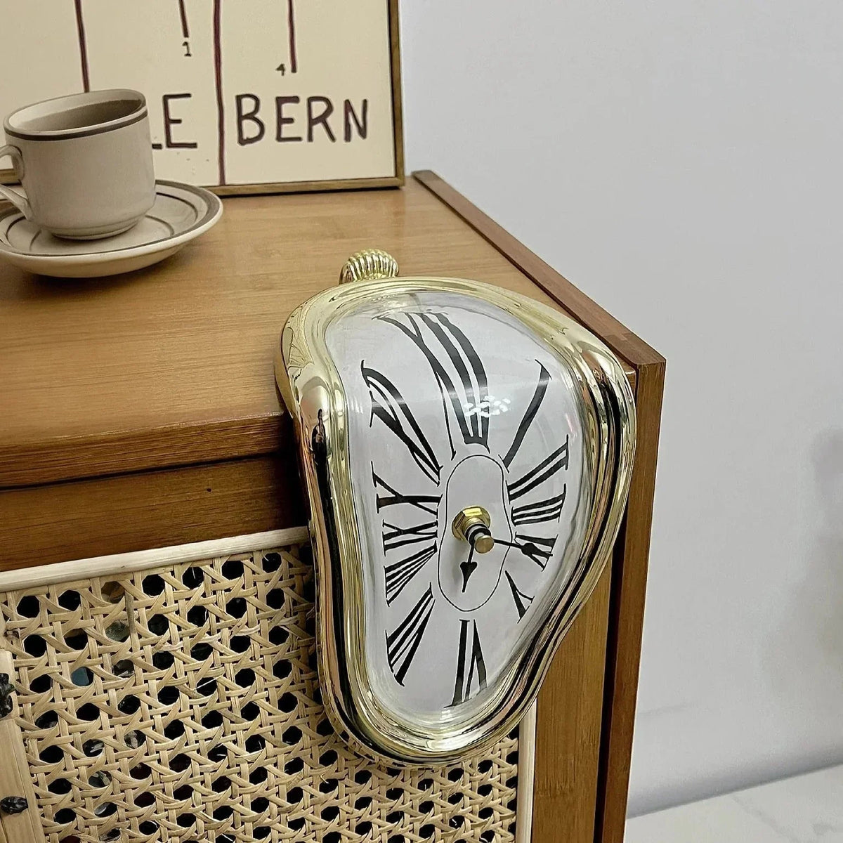 DALI Melting Clock - Dis & Dat Shop