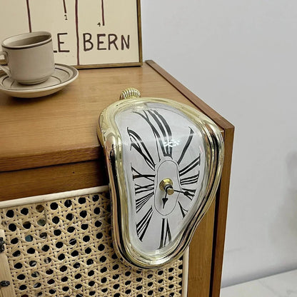 DALI Melting Clock - Dis & Dat Shop